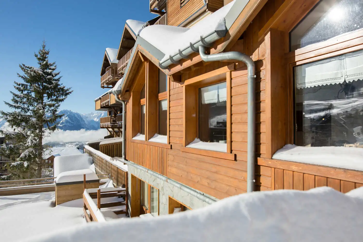 Seminaire-Montagne-Valmorel-Hotel-Lac-Bleu