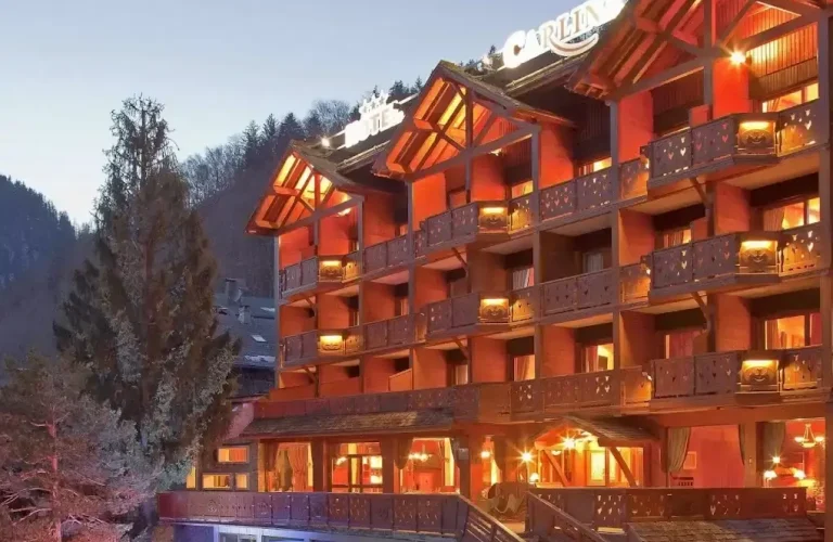 Seminaire-Montagne-La-Clusaz-Hotel-Carlina